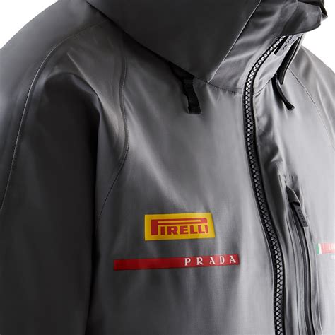 luna rossa prada team jacket.